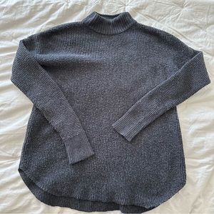 American Eagle Charcoal Grey Waffle Knit Turtleneck Sweater